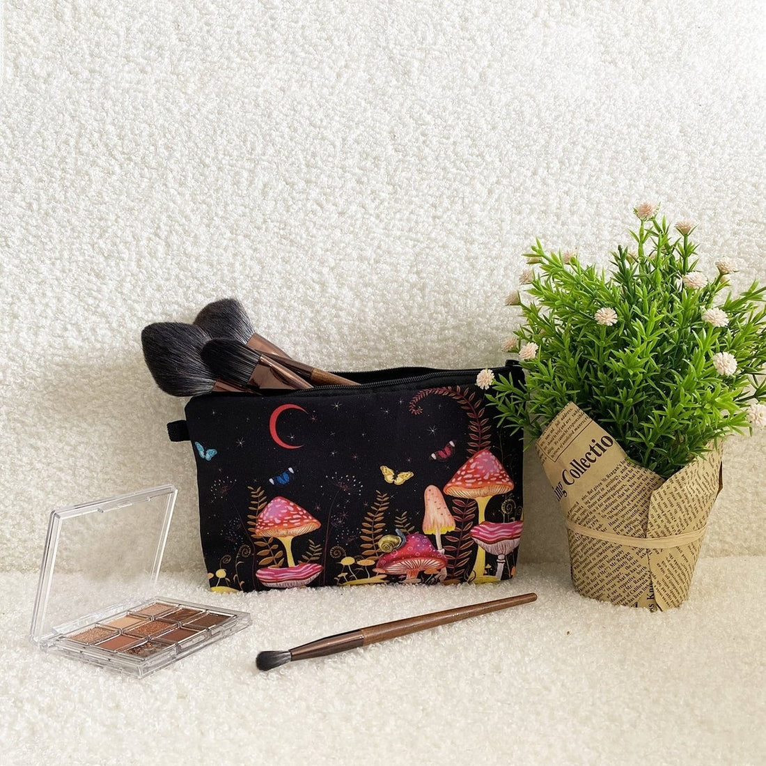 Mushroom Print Zipper Makeup Bag High Dreams