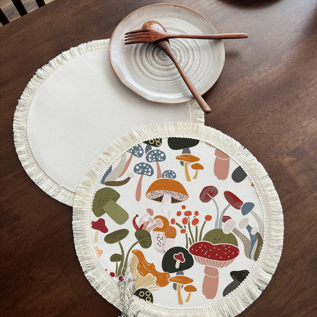 Fringe Trim Placemat "Mushroom" High Dreams